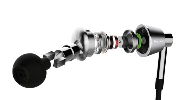 1More Triple Driver Bluetooth In-ear