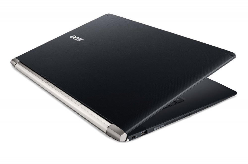 Acer Aspire V17 Nitro II