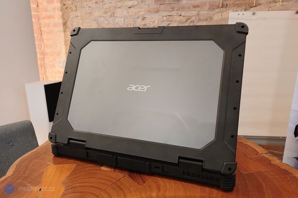 Acer Enduro N7