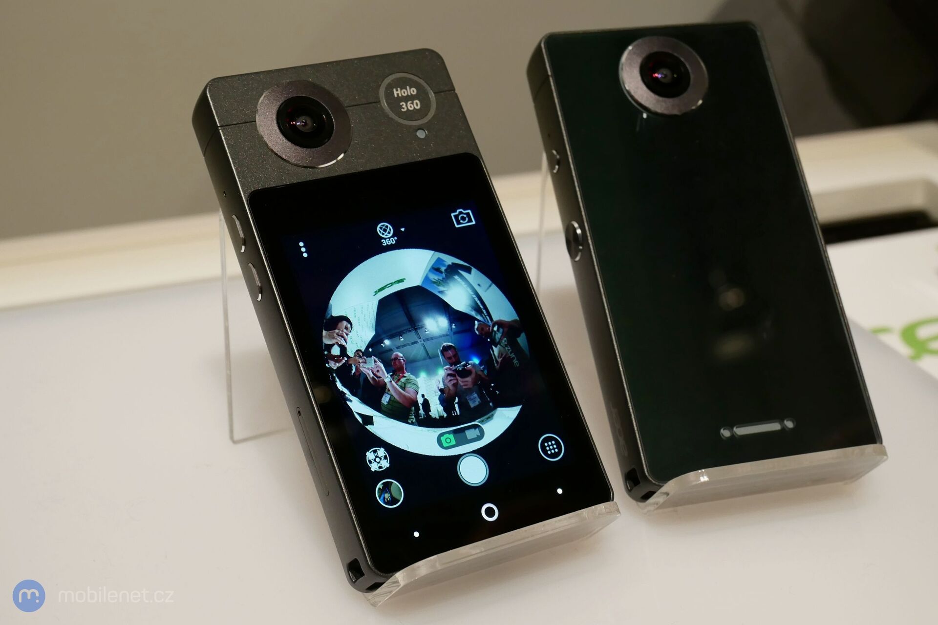 Acer Holo360
