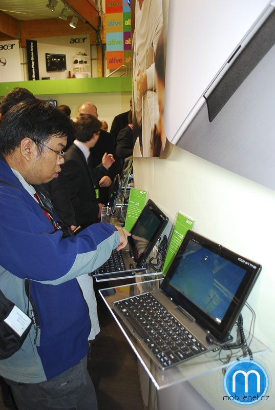 Acer Iconia Tab W500