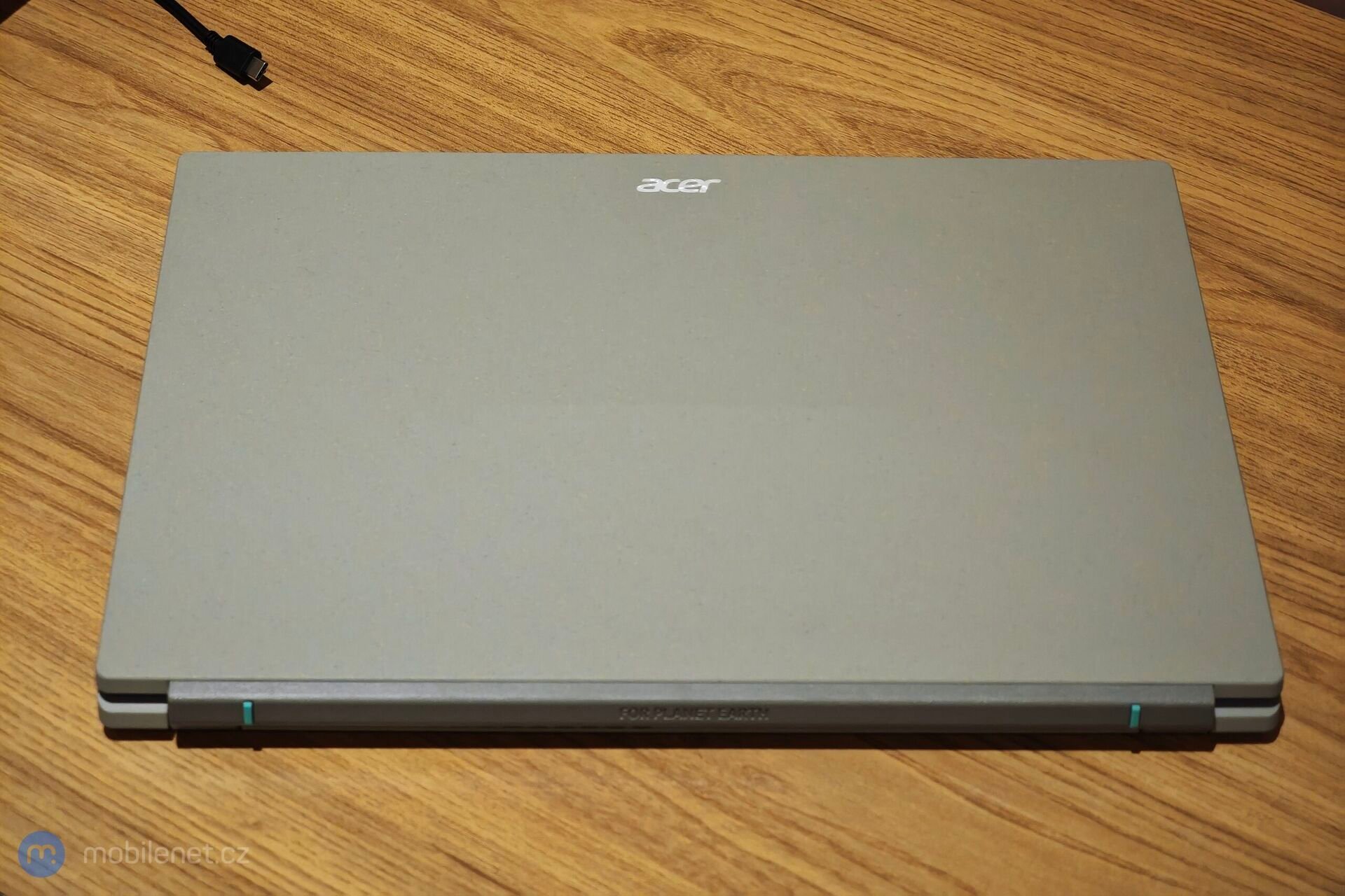 Acer Vero 16