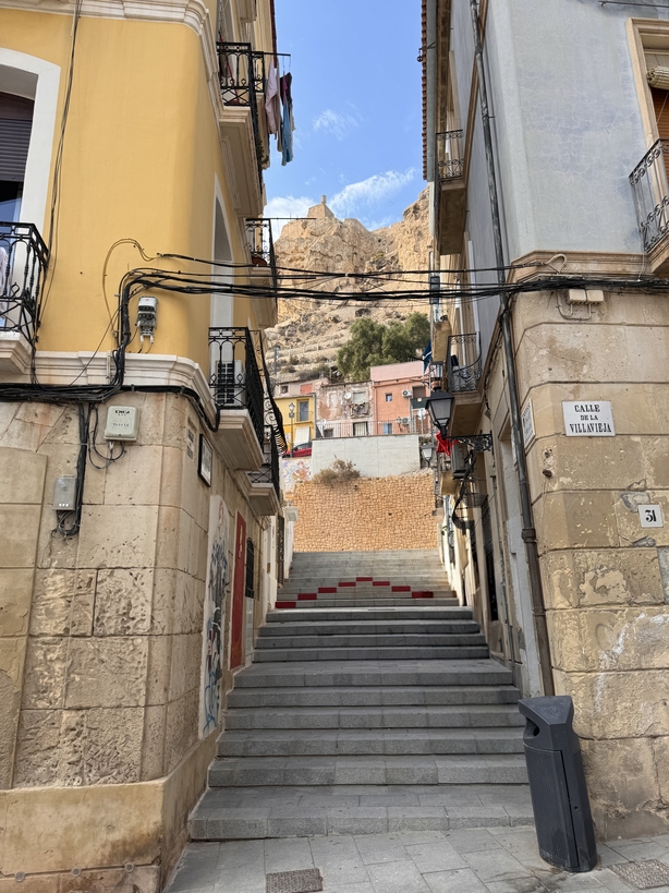 AI v Redmi Note 14 Pro+