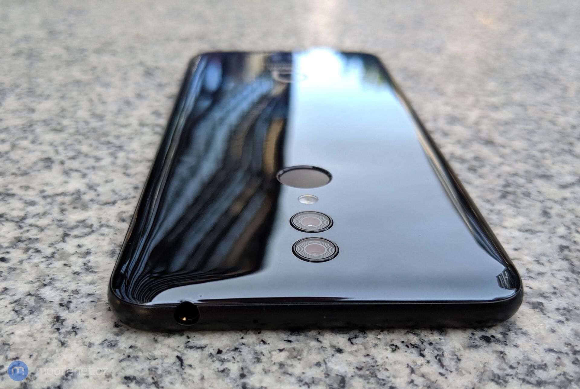 Alcatel 3 (2019)
