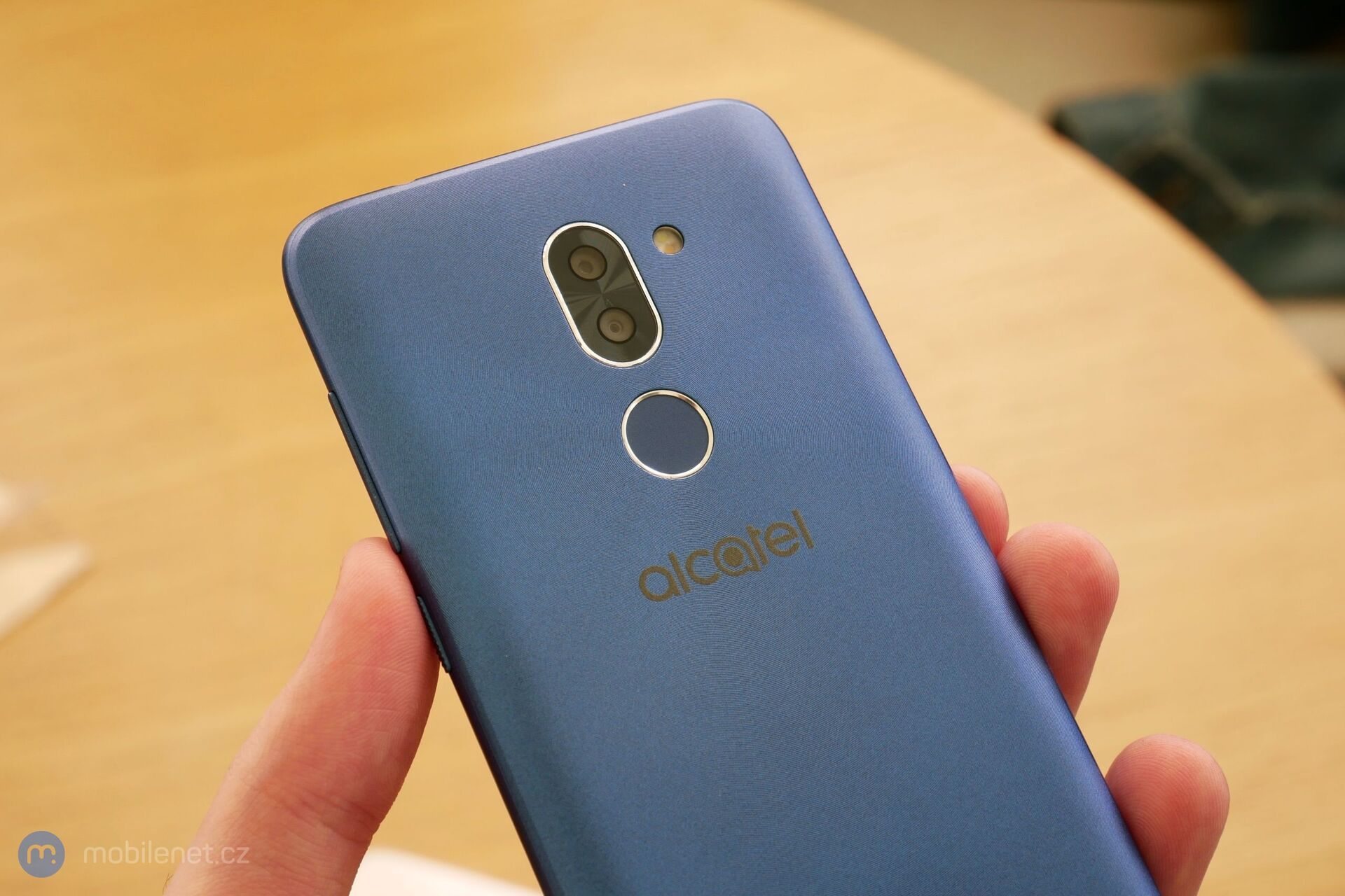 Alcatel 3X