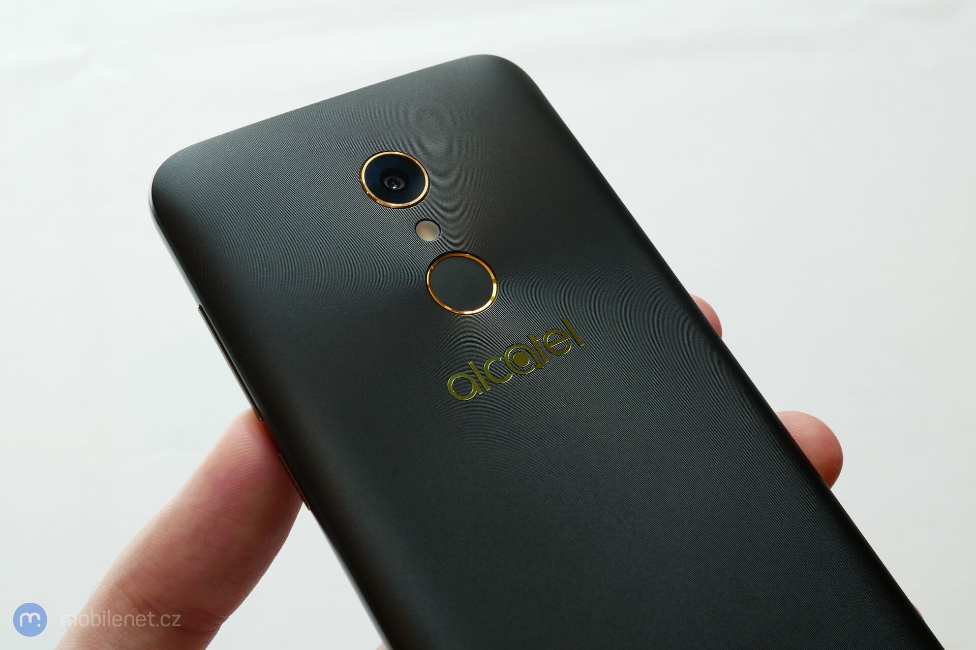 Alcatel A7