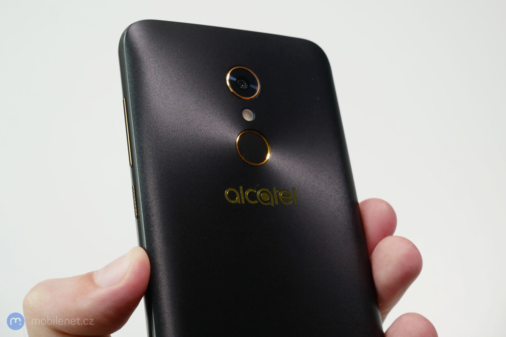 Alcatel A7