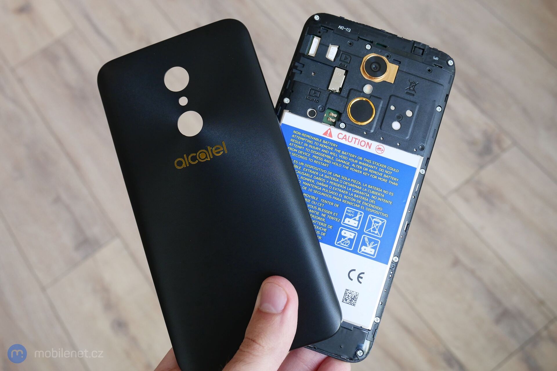 Alcatel A7