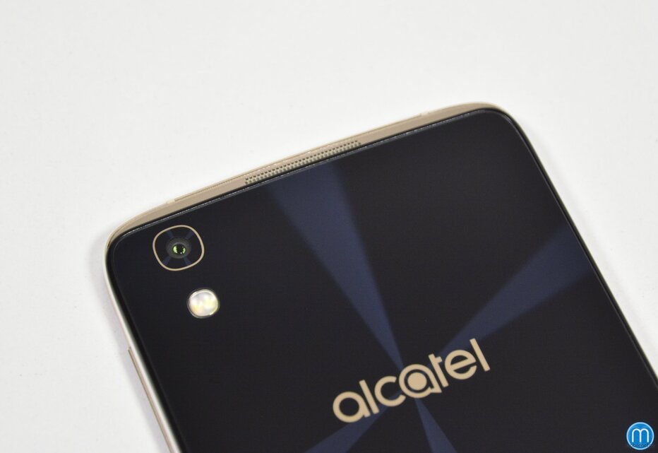 Alcatel Idol 4