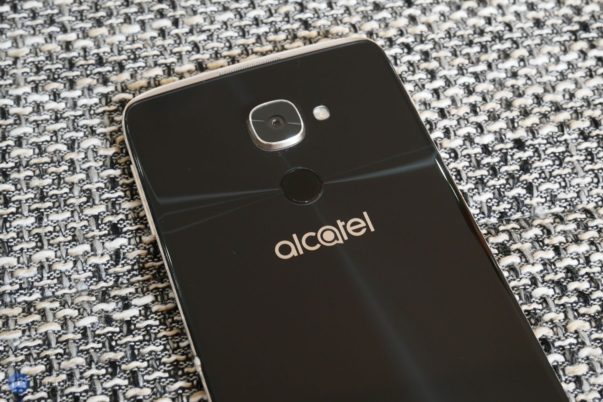 Alcatel Idol 4 PRO