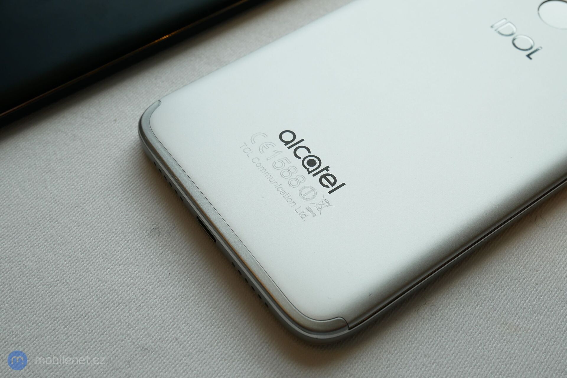 Alcatel Idol 5