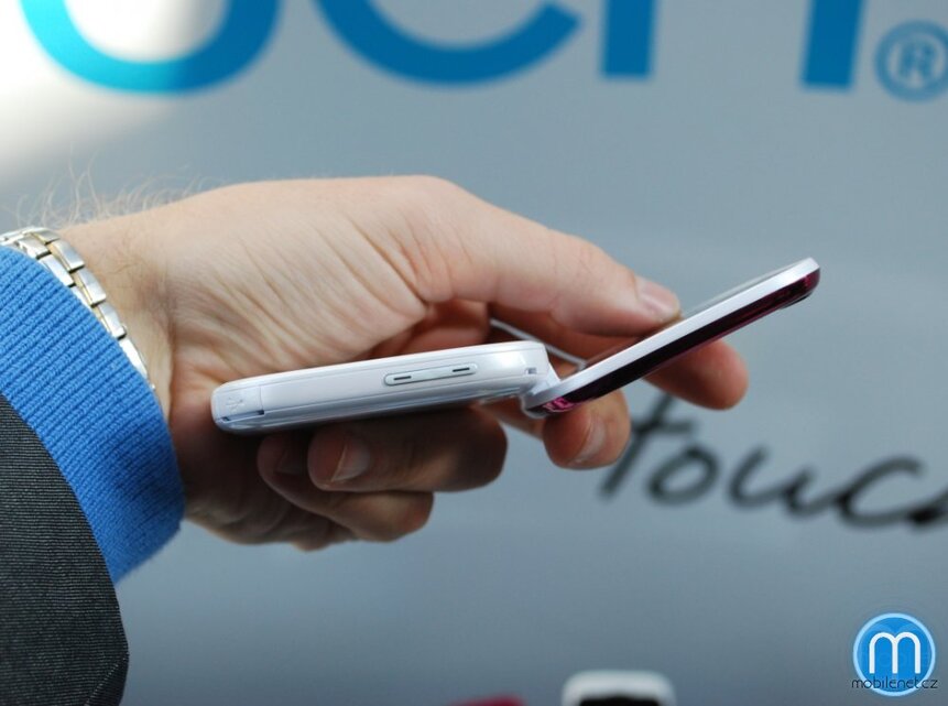 Alcatel One Touch 810 Glam