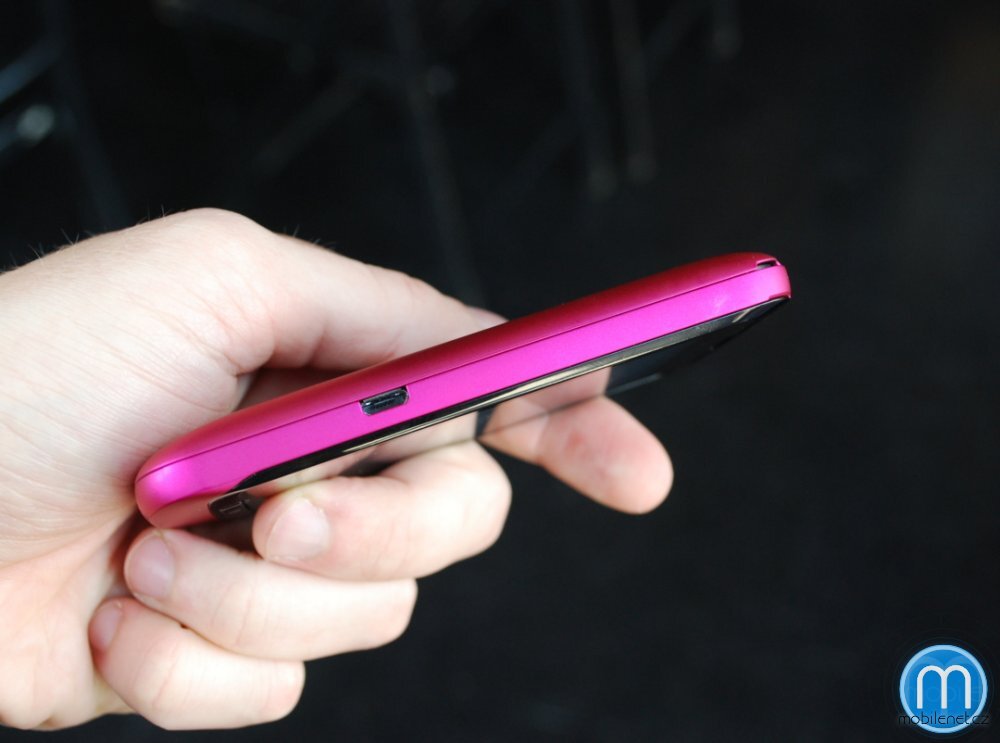 Alcatel One Touch 918D Smart