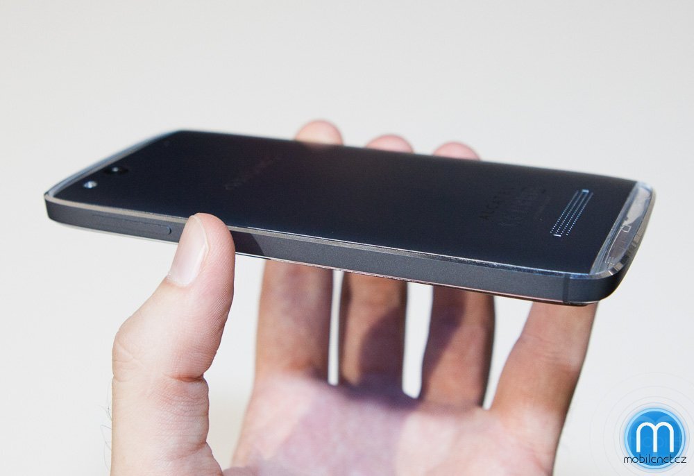 Alcatel One Touch Idol α