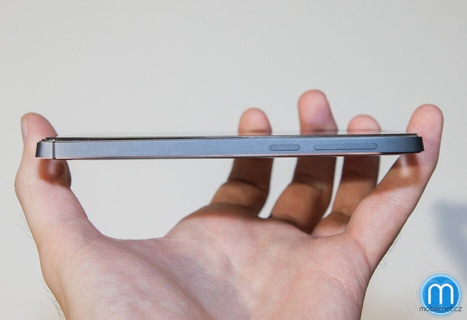 Alcatel One Touch Idol α