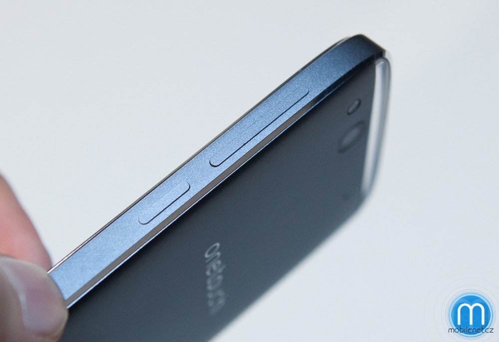 Alcatel One Touch Idol α