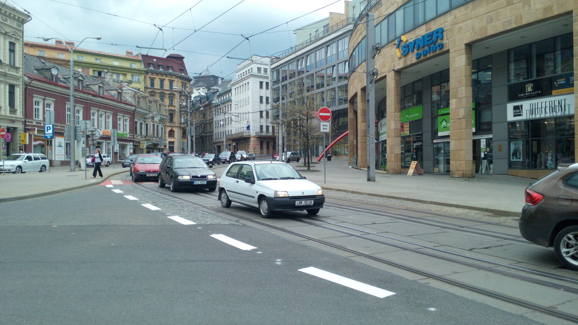 Alcatel One Touch Idol α