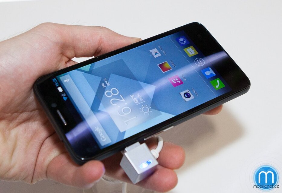 Alcatel One Touch Idol S