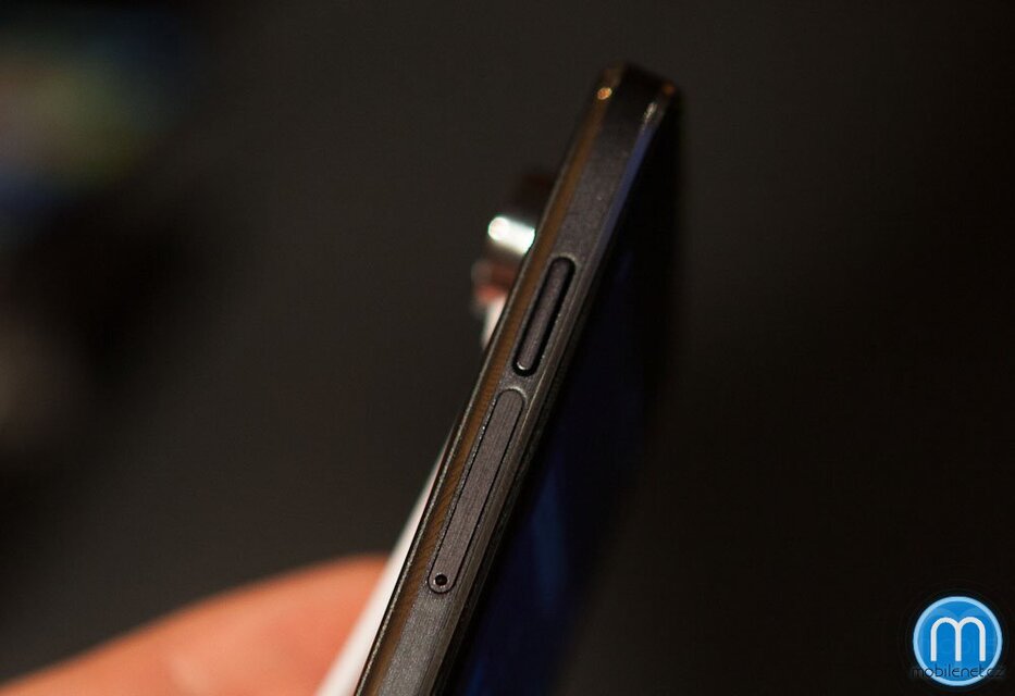 Alcatel OneTouch Idol 3 (4.7)