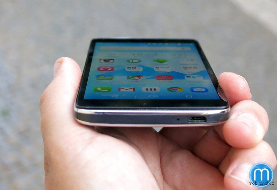 Alcatel OneTouch Idol 3 (4.7)