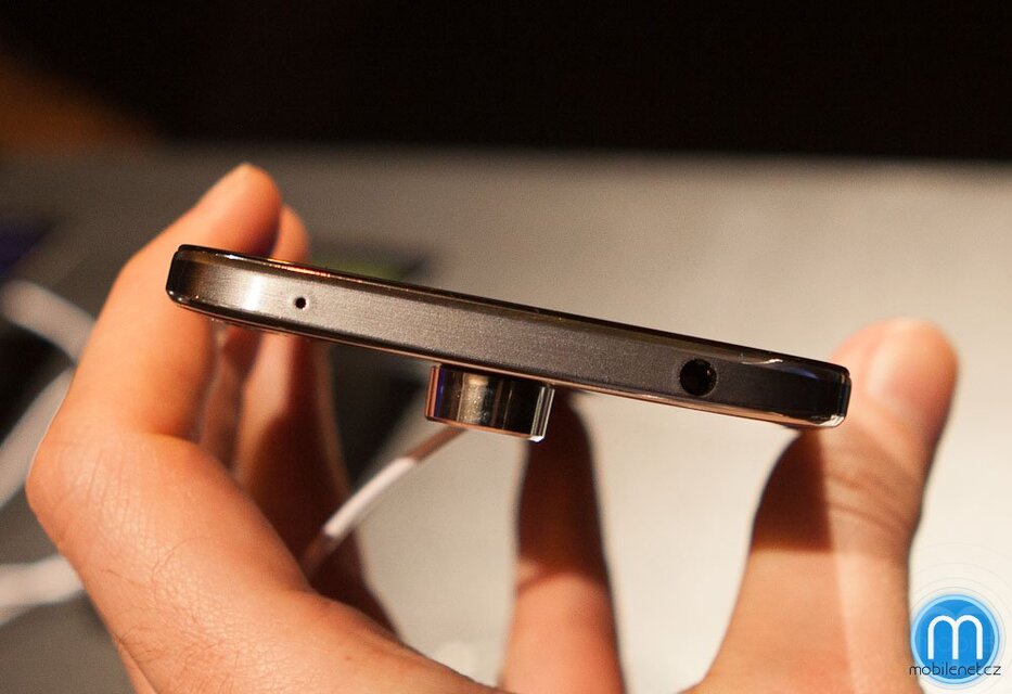 Alcatel OneTouch Idol 3 (5.5)