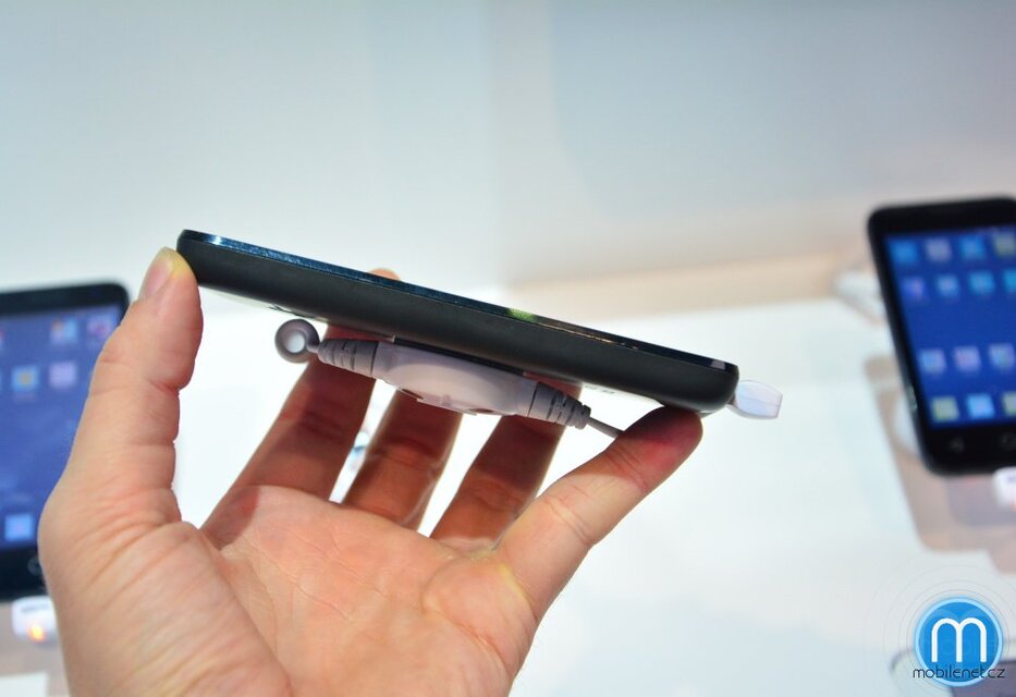 Alcatel OneTouch Pixi 3