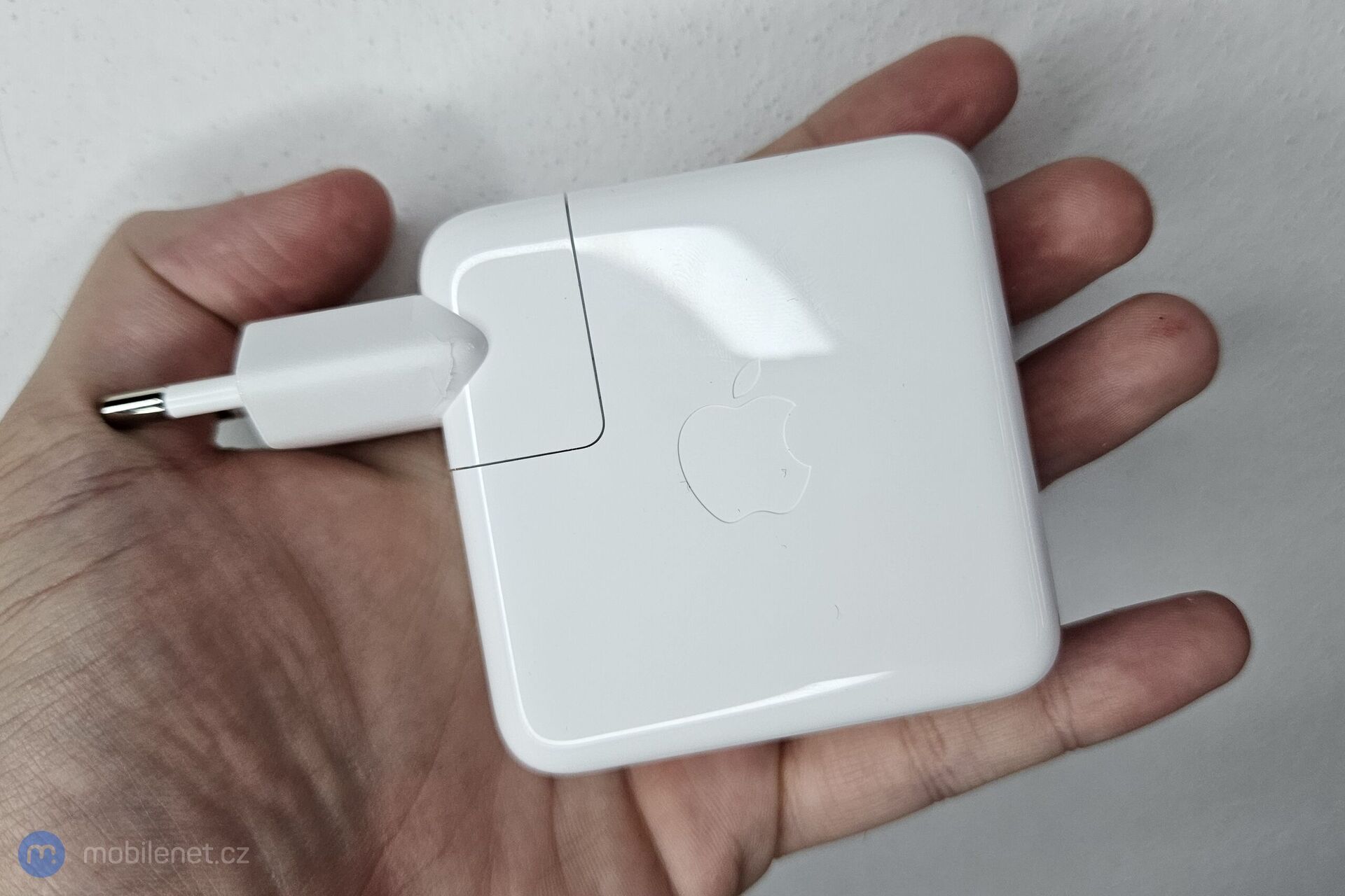 Apple 70W USB-C Power Adapter