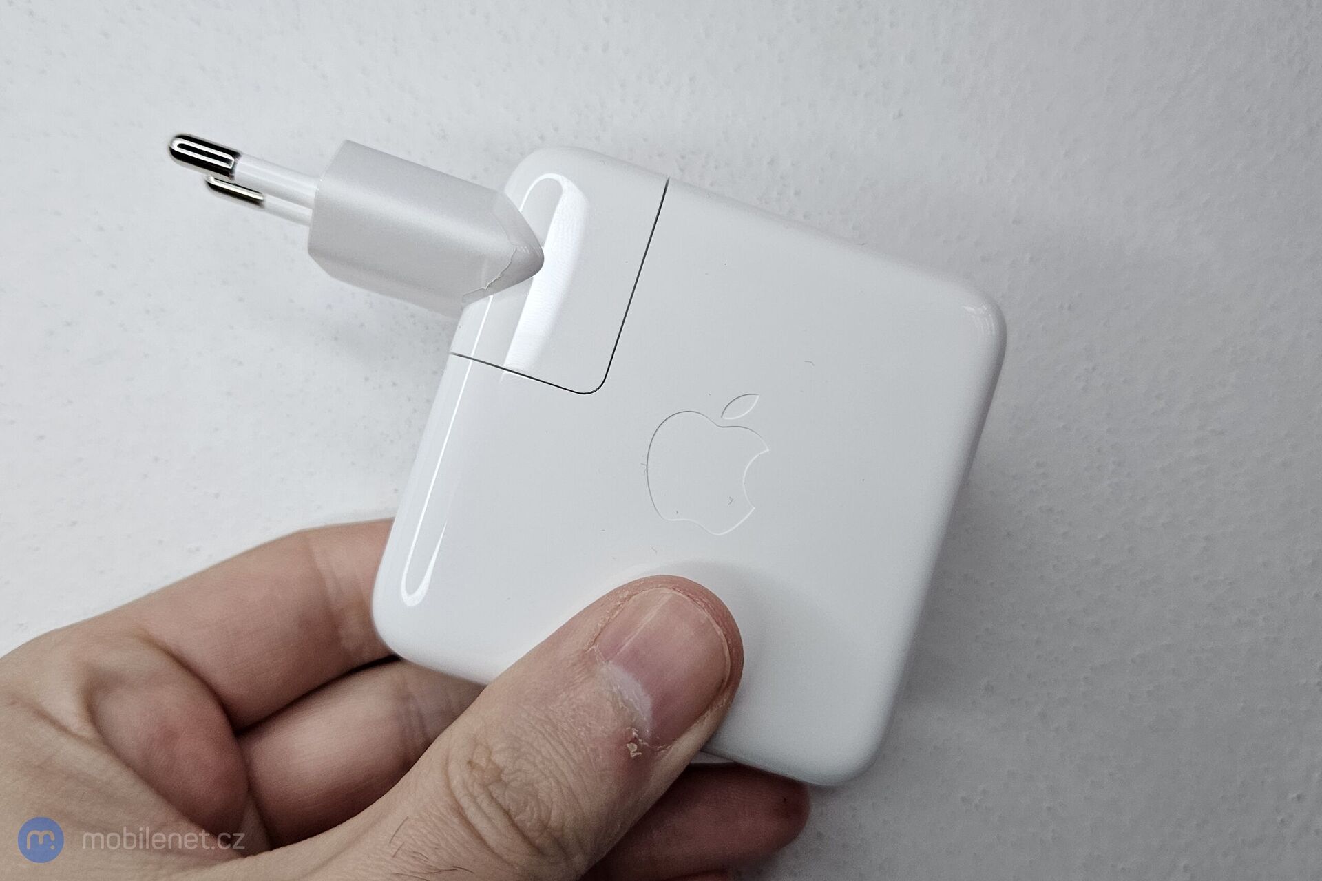 Apple 70W USB-C Power Adapter