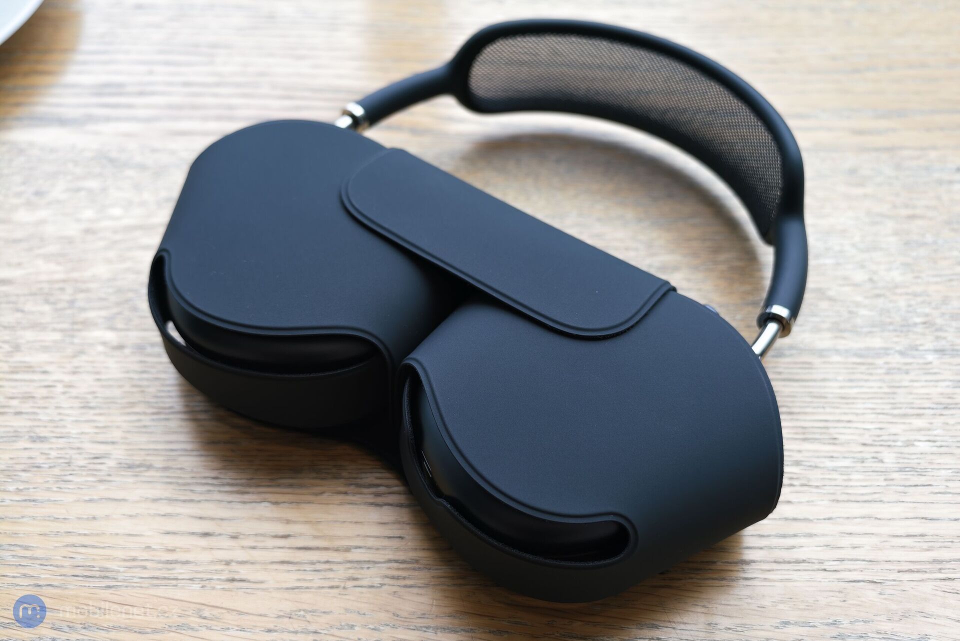 Apple AirPods Max 2