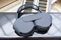 Apple AirPods Max 2