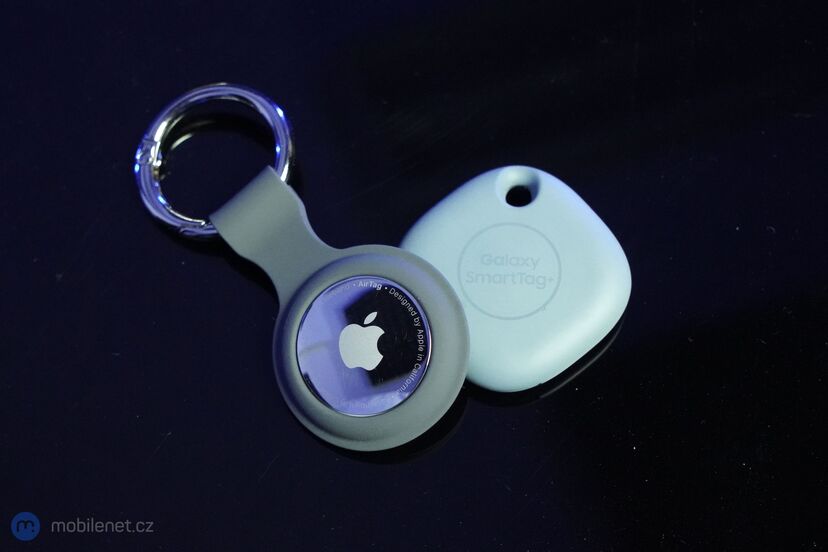 Apple AirTag vs. Samsung Galaxy SmartTag+