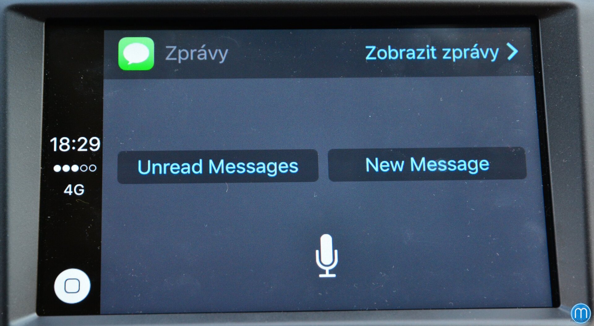 Apple CarPlay