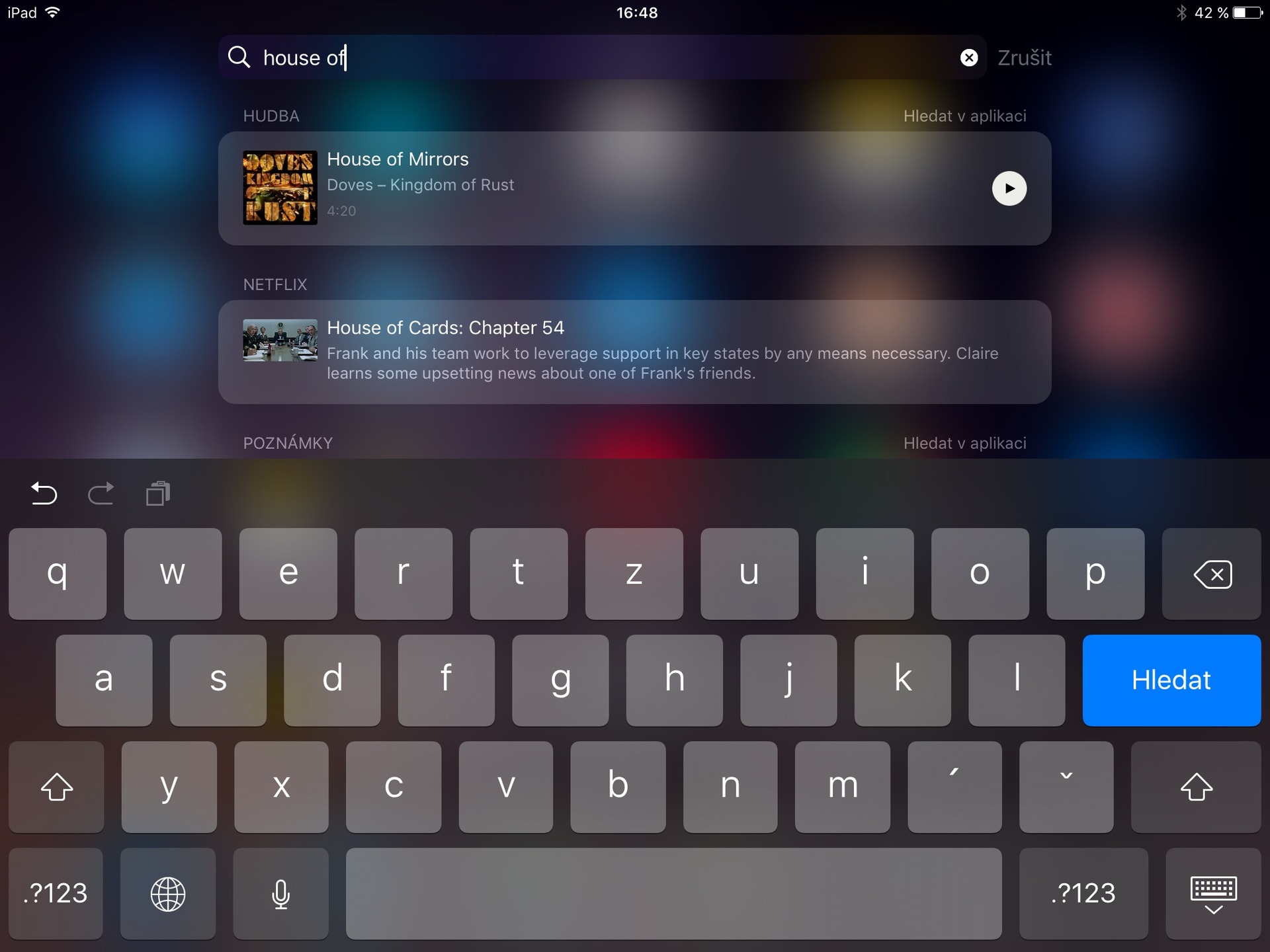 Apple iPad (2017) screen 7