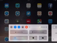 Apple iPad (2017) screen 8