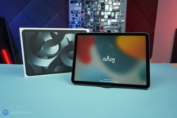 Apple iPad Air (2022)