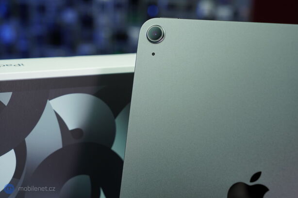 Apple iPad Air (2022)