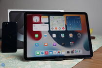 Apple iPad Air (2022)