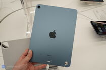 Apple iPad Air (2022)