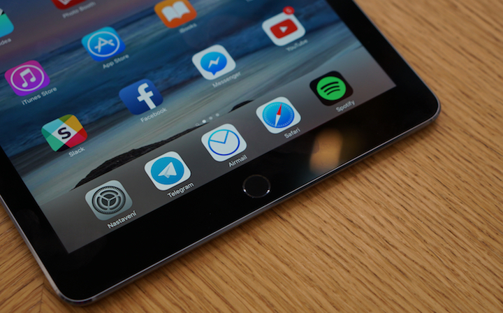 Apple iPad Pro (9.7)