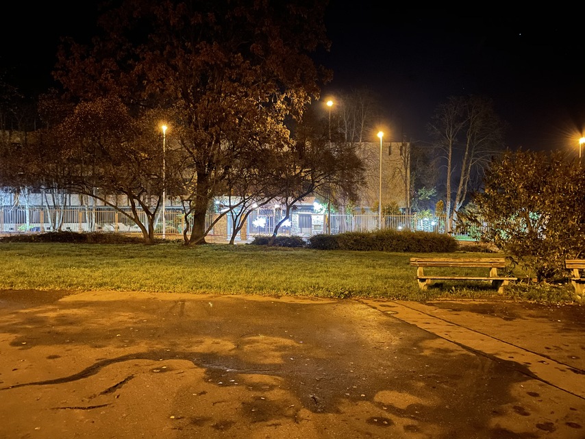 Apple iPhone 12 mini