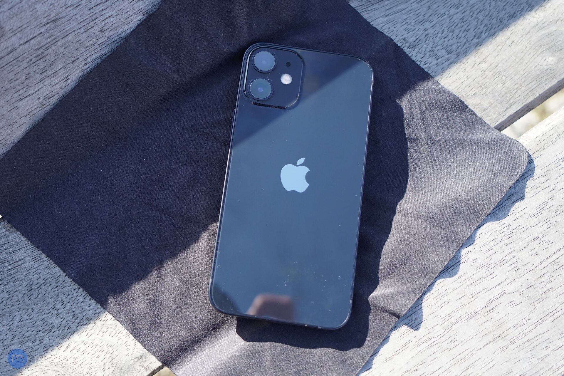 Apple iPhone 12 mini