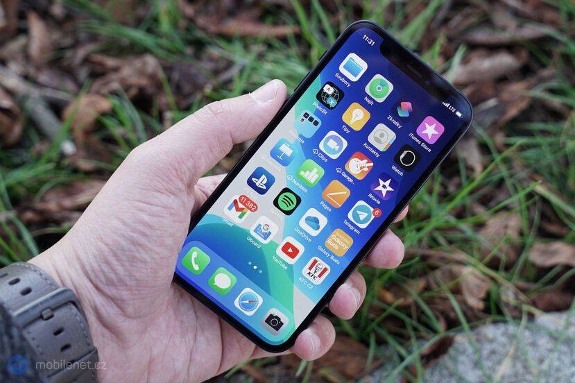 Apple iPhone 12 mini