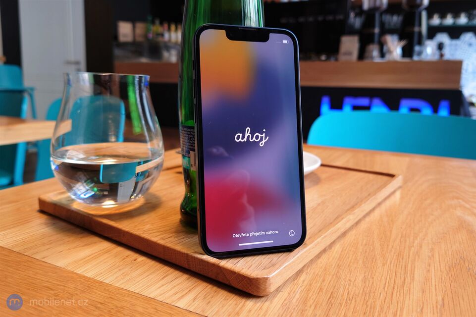 Apple iPhone 13 mini