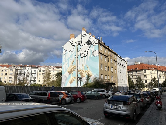 Apple iPhone 13 mini