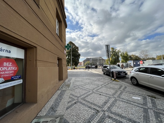 Apple iPhone 13 mini