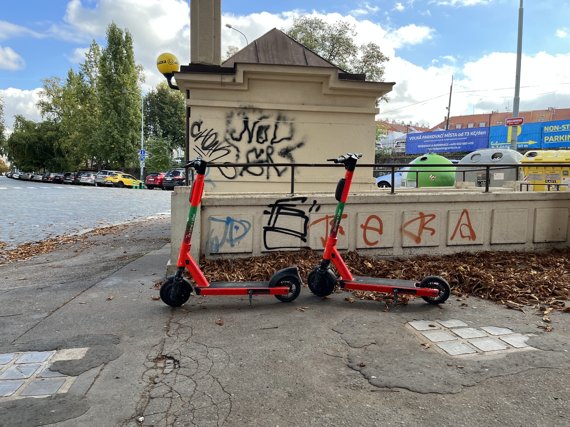 Apple iPhone 13 mini