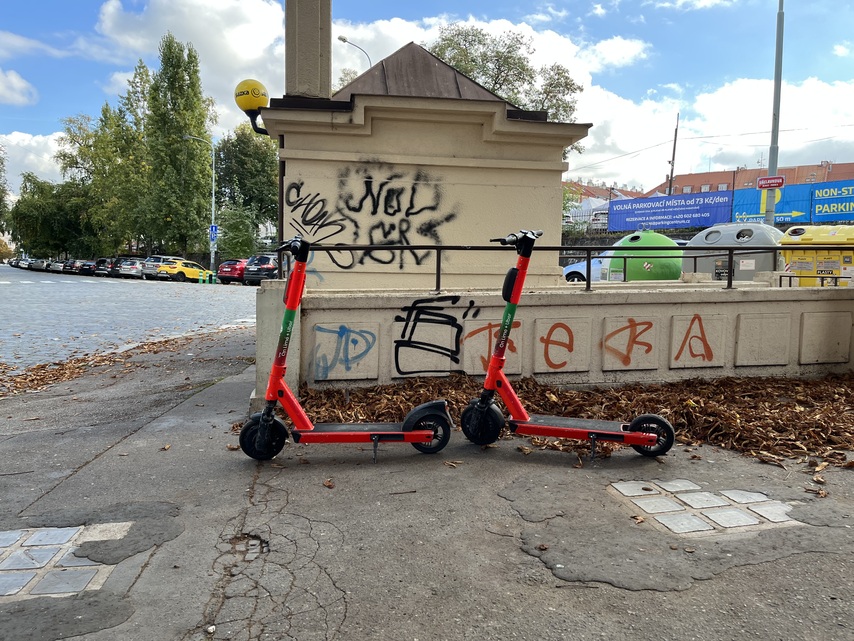 Apple iPhone 13 mini