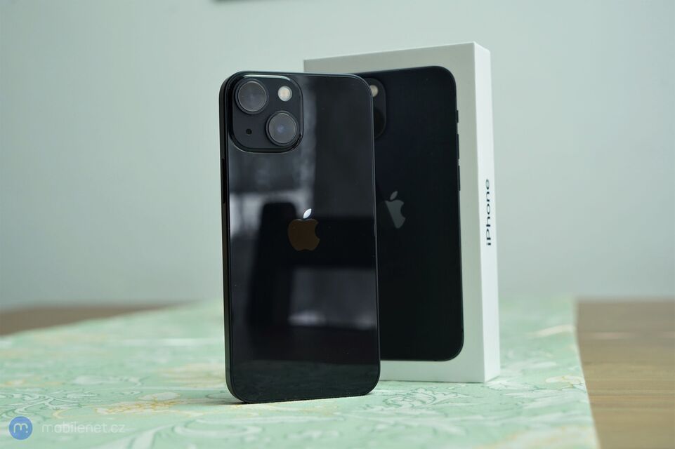 Apple iPhone 13 mini