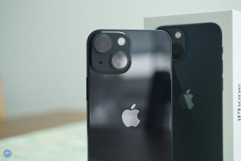 Apple iPhone 13 mini