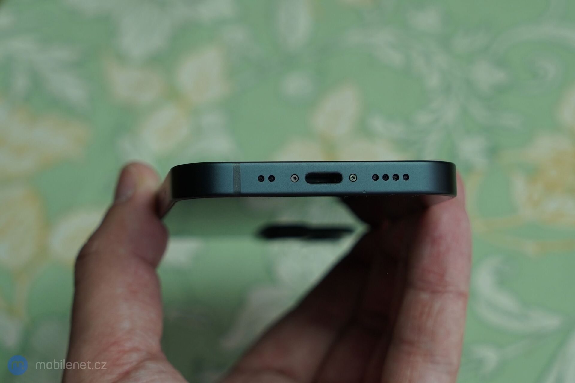 Apple iPhone 13 mini